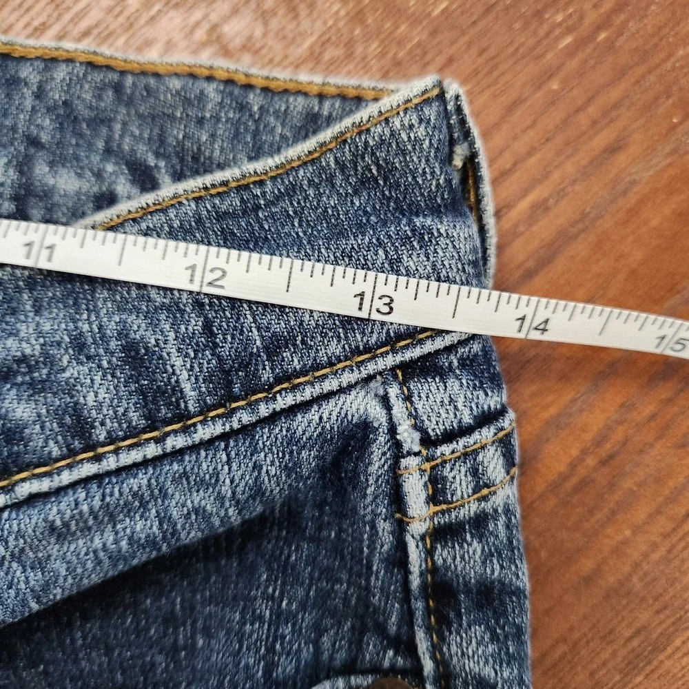 Y2k GAP womens bootcut medium wash denim Size 4‎